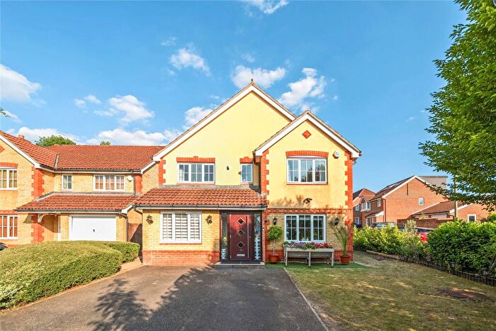 4 Bedroom Detached House For Sale In Trenear Close, Orpington, BR6
