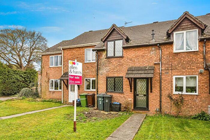 2 Bedroom Terraced House For Sale In Mendip Gardens, Gypsy Lane, Frome, BA11