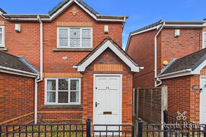 2 Bedroom End Terrace House To Rent In Barrow Hill Road, Manchester, Greater Manchester, M8