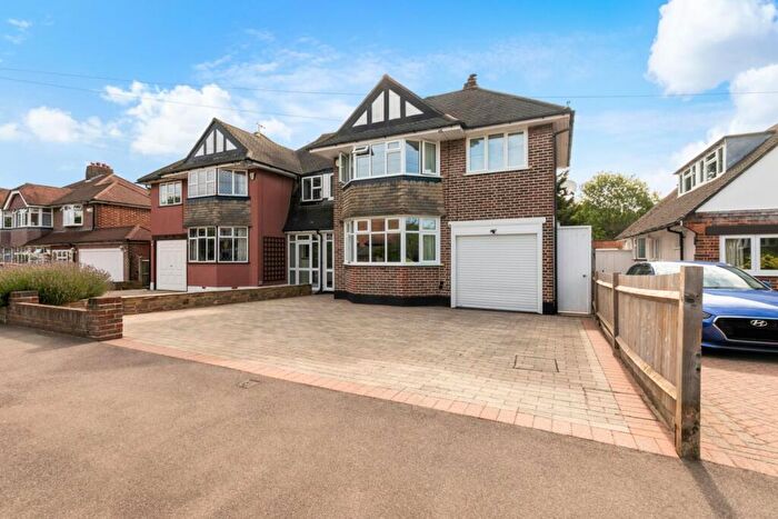 4 Bedroom Semi Detached House For Sale In Stoneleigh Park Road, Stoneleigh, KT19