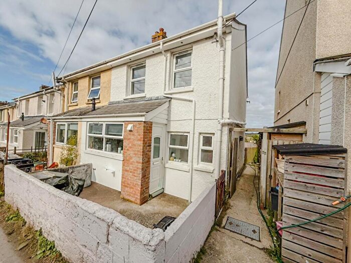 3 Bedroom End Of Terrace House For Sale In Langurtho Road, Fowey, Cornwall, PL23