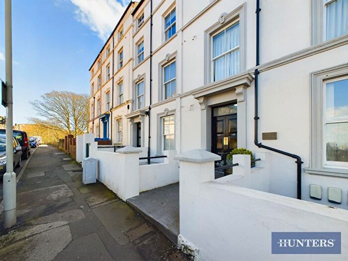 2 Bedroom Flat For Sale In Castle Road, Scarborough, YO11