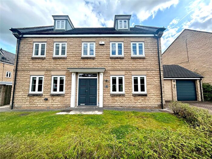 5 Bedroom Detached House For Sale In Springdale, Buxton, Derbyshire, SK17