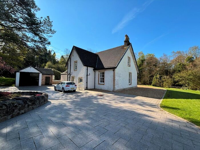 4 Bedroom Detached House To Rent In Glen Road, Lennoxtown, Glasgow, G66