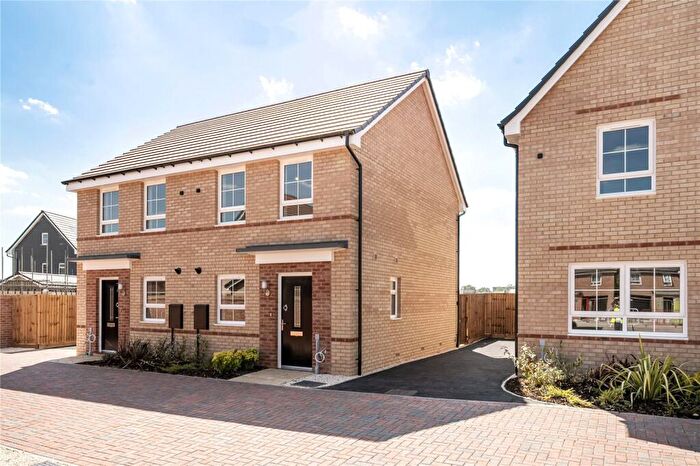 2 Bedroom Semi Detached House To Rent In Southwold Drive, Hampton Beach, Peterborough, PE7