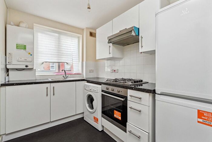 1 Bedroom Flat To Rent In Headstone Road, Harrow, HA1