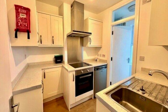 1 Bedroom Flat To Rent In Langthorne Road, London, E11