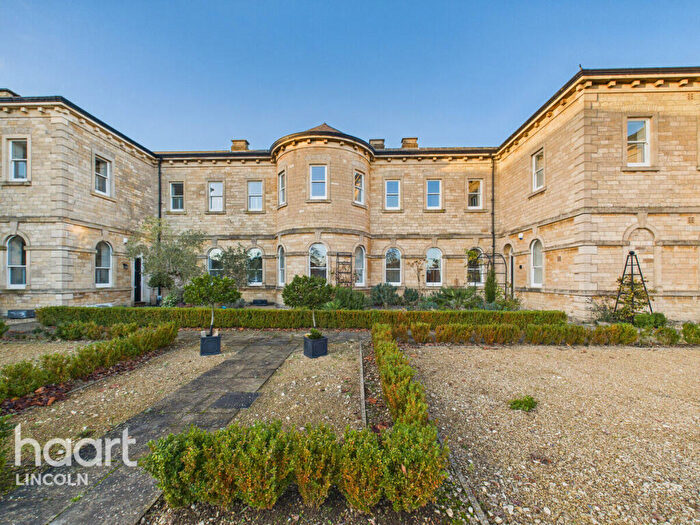 4 Bedroom Town House For Sale In Medland Drive, Bracebridge Heath, LN4