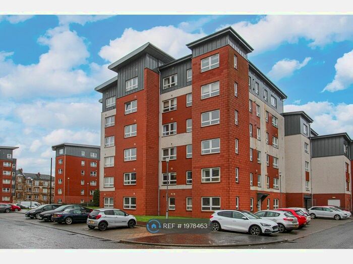 3 Bedroom Flat To Rent In Whitehill Place, Glasgow, G31