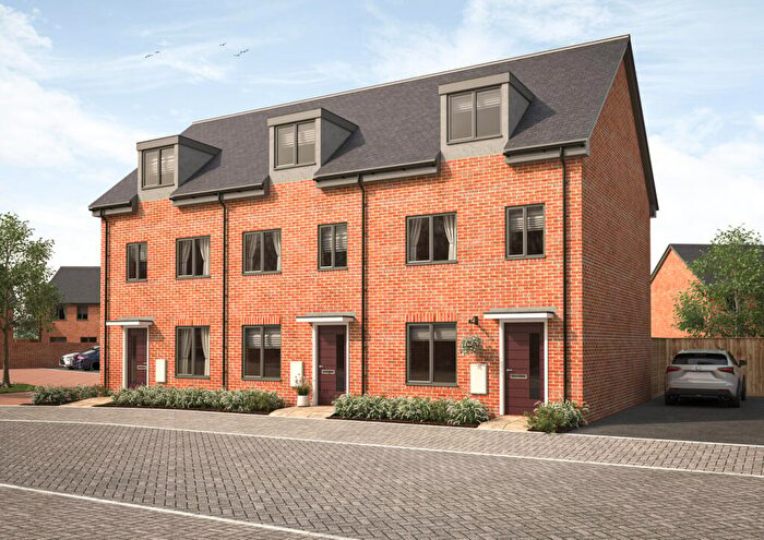 3 Bedroom Terraced House For Sale In Verde Avenue, Wixams, Bedford, MK42