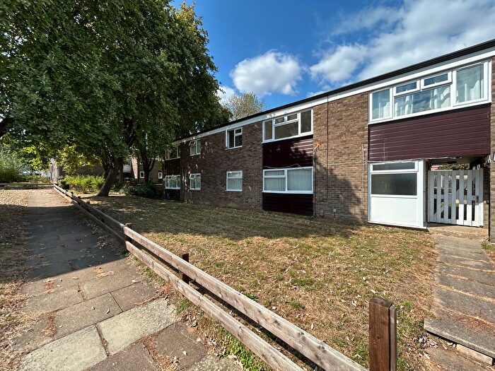 1 Bedroom Flat To Rent In Webb Rise, Stevenage, SG1