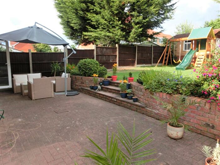 3 Bedroom Detached House For Sale In Cambridge Way, South Yardley, Birmingham, B27