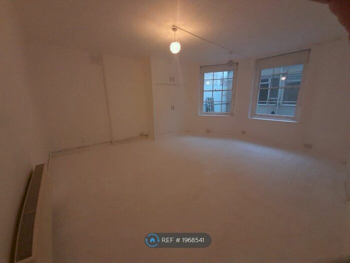 1 Bedroom Flat To Rent In Eccleston Square, Victoria, SW1V
