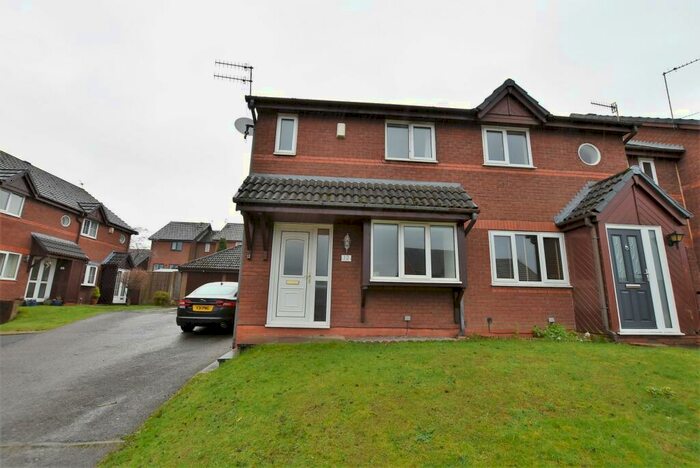 3 Bedroom Semi-Detached House To Rent In Peveril Mews, Newtown, Nr Disley, SK12