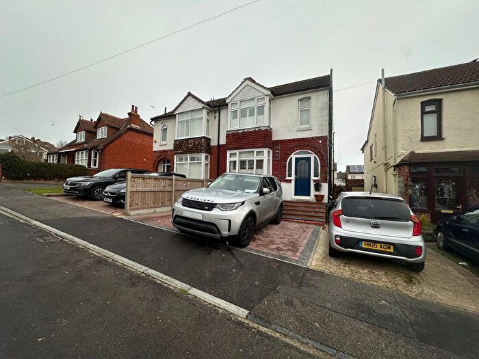 3 Bedroom Semi-Detached House To Rent In Old Rectory Road, Portsmouth, PO6