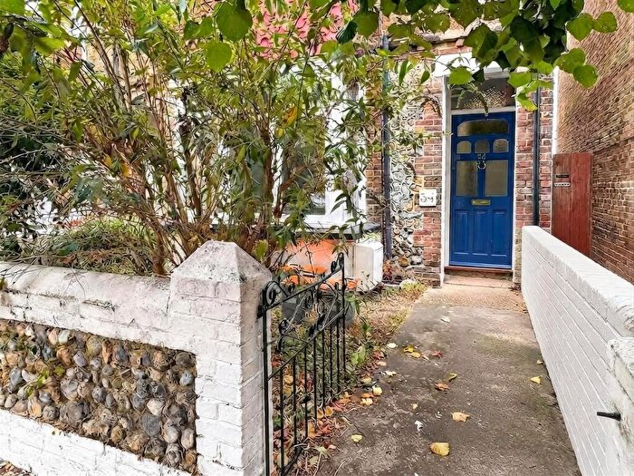 Studio For Sale In Highfield Road, Bognor Regis, PO22
