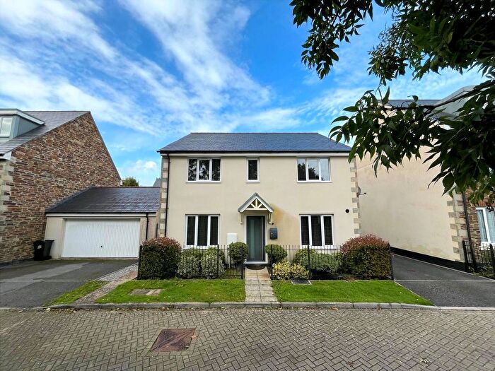4 Bedroom Detached House For Sale In Wayfarer Road, Truro, TR1