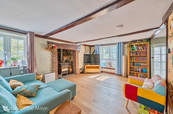 3 Bedroom End Terrace House For Sale In Broadhempston, Totnes, TQ9