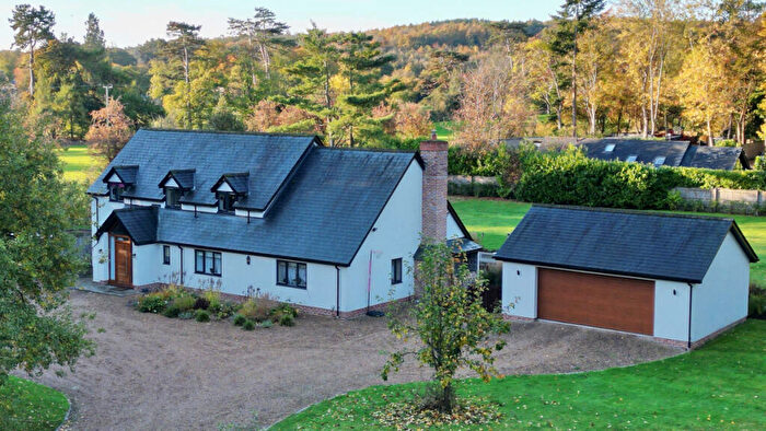 4 Bedroom Detached House For Sale In Cobblers Hill, Wendover, HP22