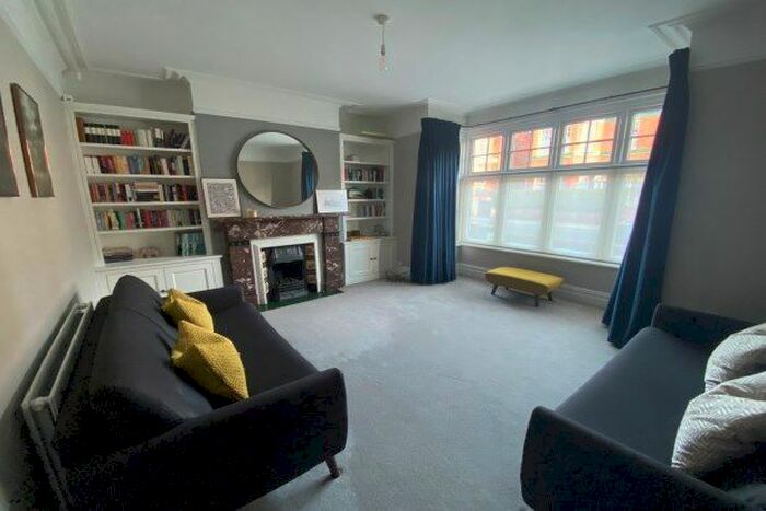 4 Bedroom Terraced House To Rent In Manor Road, Wirral, CH47