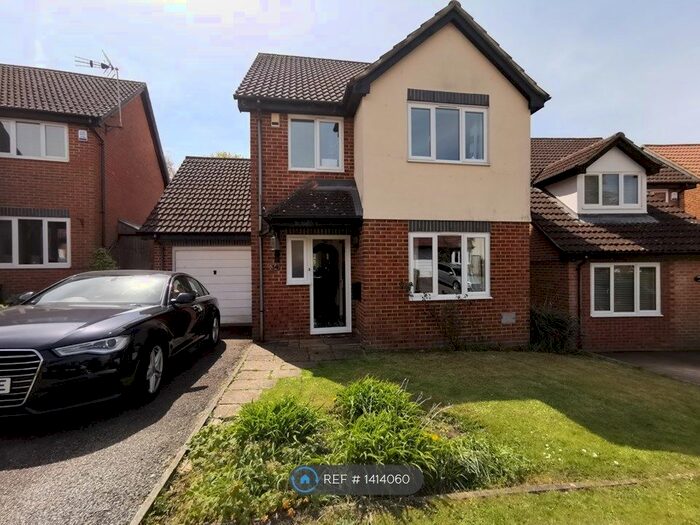 4 Bedroom Detached House To Rent In Jenkins Close, Milton Keynes, MK5