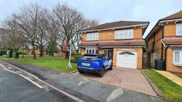 4 Bedroom Detached House To Rent In Wolverton Drive, Wilmslow, SK9