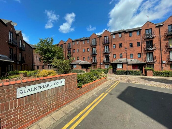 Apartment To Rent In Blackfriars Court, Newcastle City Centre, NE1