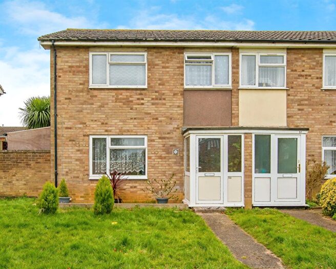 3 Bedroom Semi-Detached House For Sale In Mountbatten Way, Peterborough, PE3