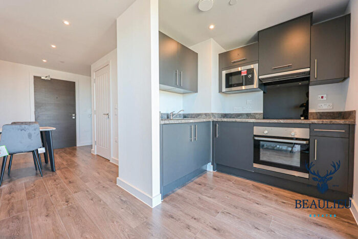 1 Bedroom Apartment For Sale In Oxford Road, Luton, LU1