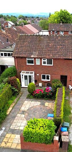 3 Bedroom Terraced House To Rent In Hillcrest Road, Stockport, SK2