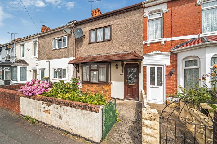 3 Bedroom Terraced House For Sale In Elmina Road, Swindon, SN1