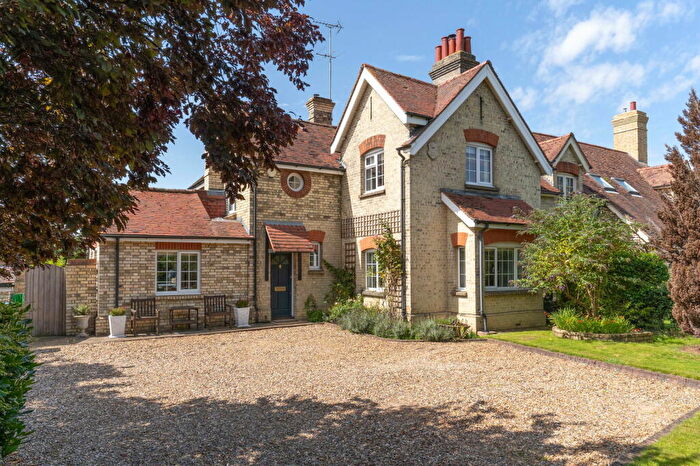 4 Bedroom Semi-Detached House For Sale In Cole Green, Nr Hertford, SG14