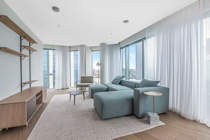 3 Bedroom Flat To Rent In No., Upper Riverside, Cutter Lane, Greenwich Peninsula, SE10