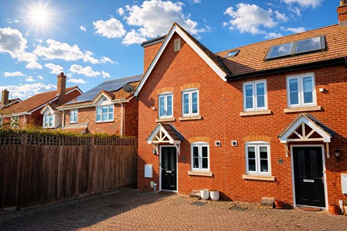 3 Bedroom House For Sale In Thame Oxfordshire, OX9