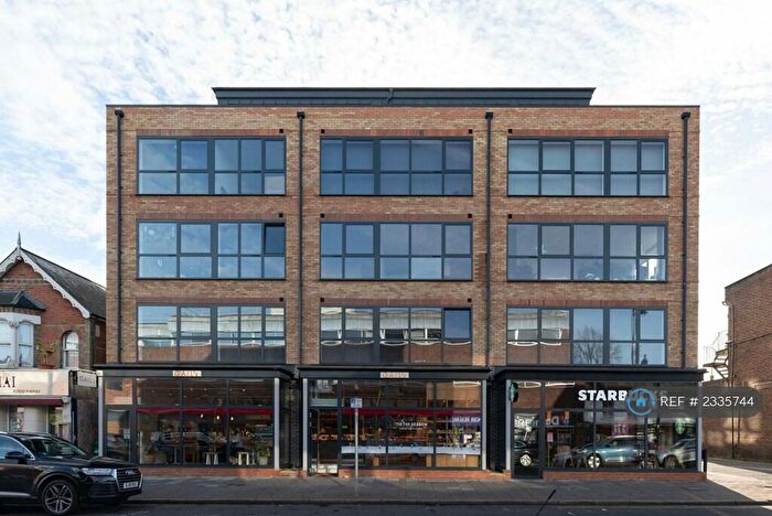 1 Bedroom Flat To Rent In Bridge House, Weybridge, KT13