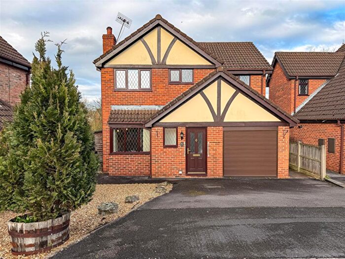 4 Bedroom Detached House For Sale In Field View, Biddulph, ST8