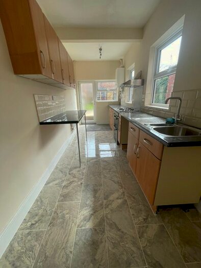 3 Bedroom Terraced House To Rent In Hearsall Lane, Coventry, CV5