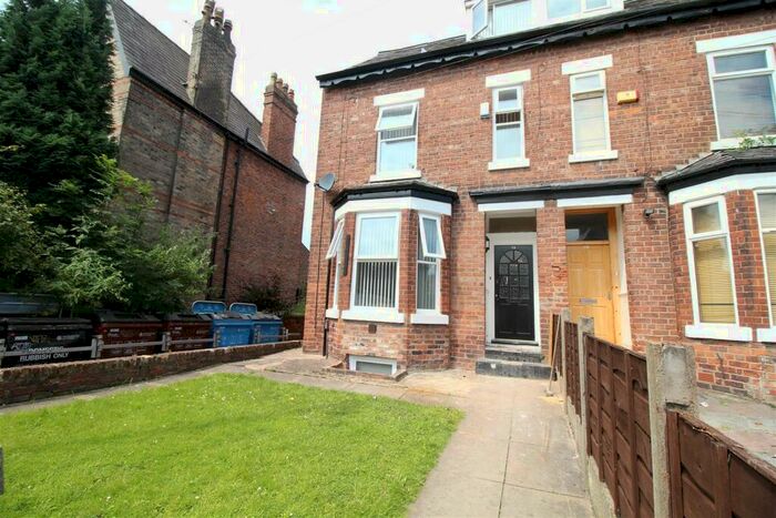 4 Bedroom Private Hall To Rent In Lombard Grove, Fallowfield, Manchester, M14