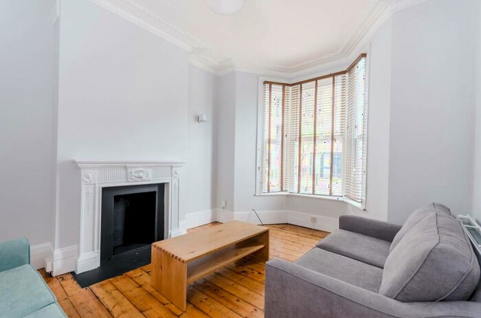 4 Bedroom House To Rent In Pellerin Road, Stoke Newington, London, N16