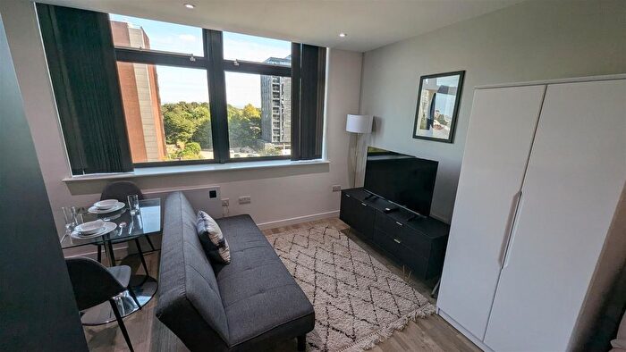 Studio To Rent In Paragon House, Seymour Grove, M16