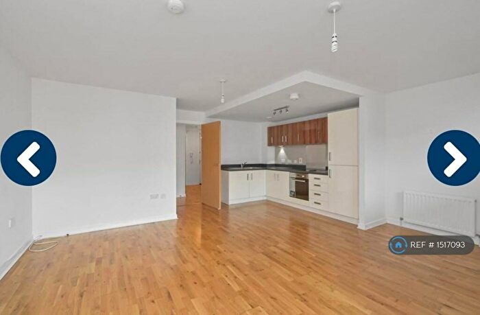 1 Bedroom Flat To Rent In West Kilnacre, Edinburgh, EH7