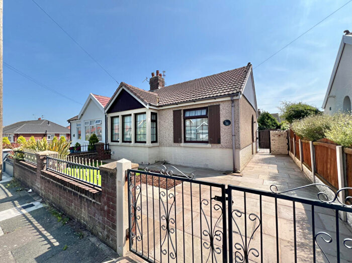 2 Bedroom Bungalow For Sale In Crofton Avenue, Bispham, FY2