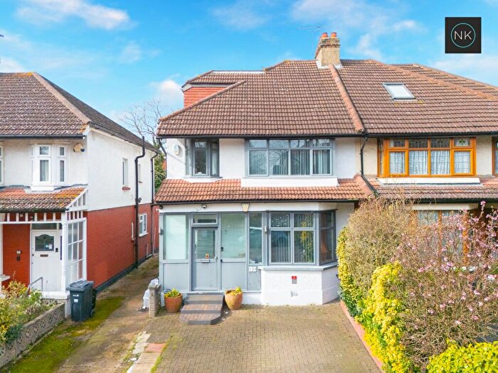 4 Bedroom Semi Detached House For Sale In Malford Grove, South Woodford, London, E18