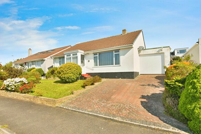 3 Bedroom Detached Bungalow For Sale In Sunnybanks, Hatt, Saltash, PL12