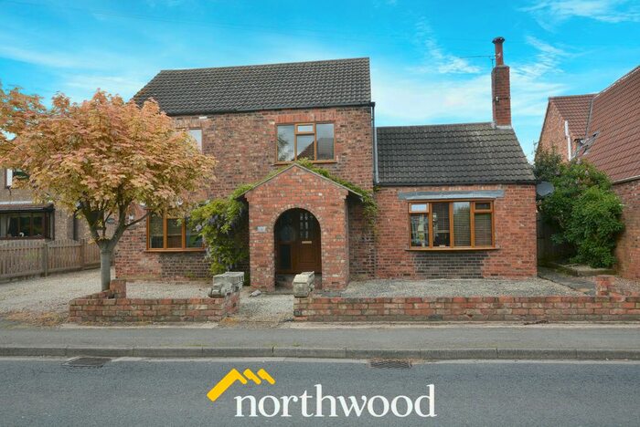 4 Bedroom Detached House For Sale In Main Road, Drax, Selby, YO8