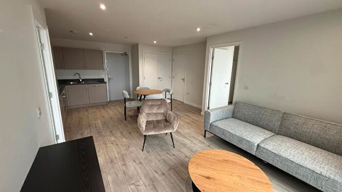 2 Bedroom Apartment To Rent In Crocus Street, Nottingham, Nottinghamshire, NG2