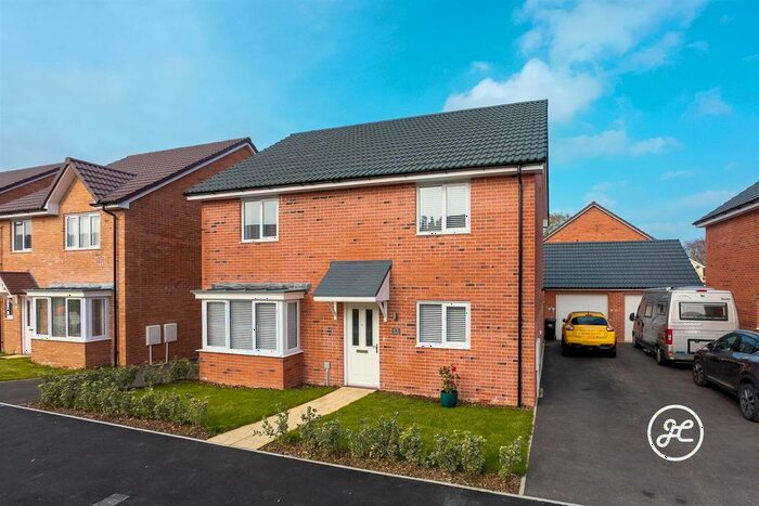 5 Bedroom Detached House For Sale In Potters Way, Cannington, Bridgwater, TA5