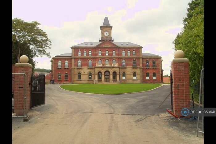 2 Bedroom Penthouse To Rent In Middlewood Lodge, Sheffield, S6