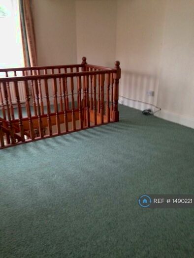 1 Bedroom Flat To Rent In Coed Pella Road, Colwyn Bay, LL29