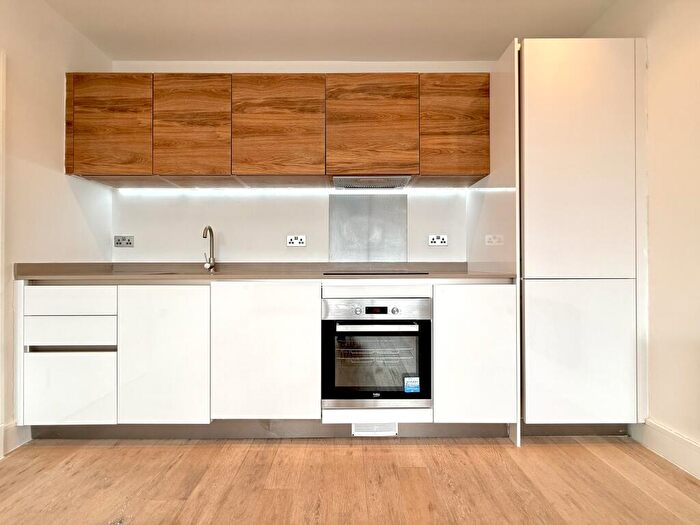 1 Bedroom Apartment To Rent In Romney Place, Maidstone, ME15